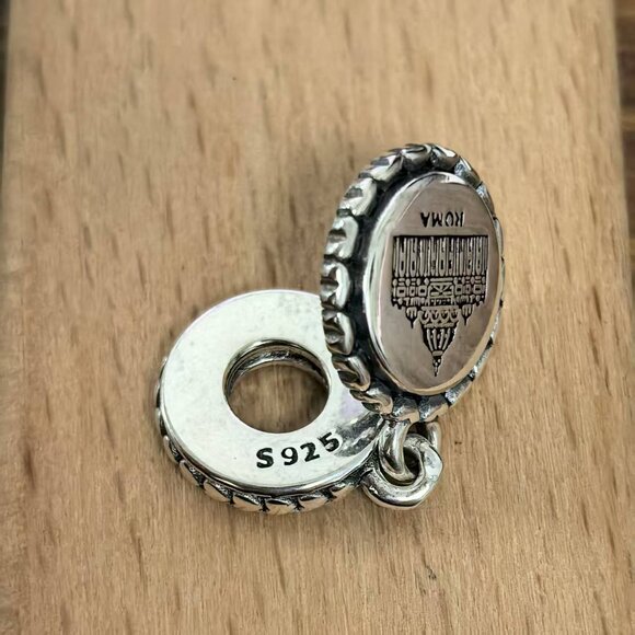 Pandora St. Peters Basilica DI San PIETRO ROMA Charm, S925 Silver Bracelets - Picture 4 of 4